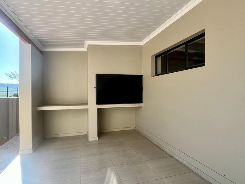 3 Bedroom Property for Sale in Reebok Western Cape